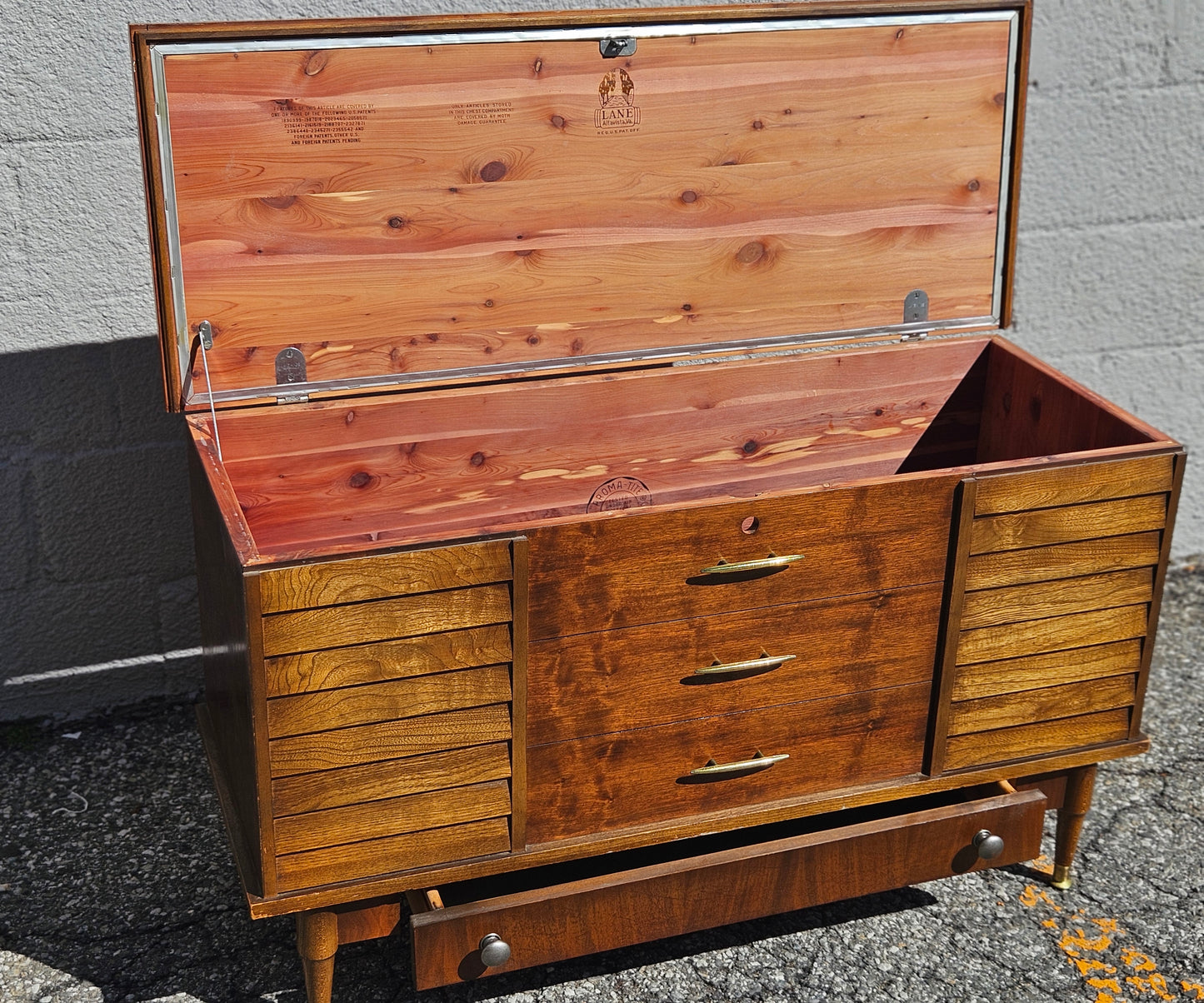 Lane Cedar Hope Chest