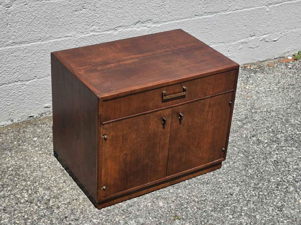 Jack Cartwright for Founders Side Table