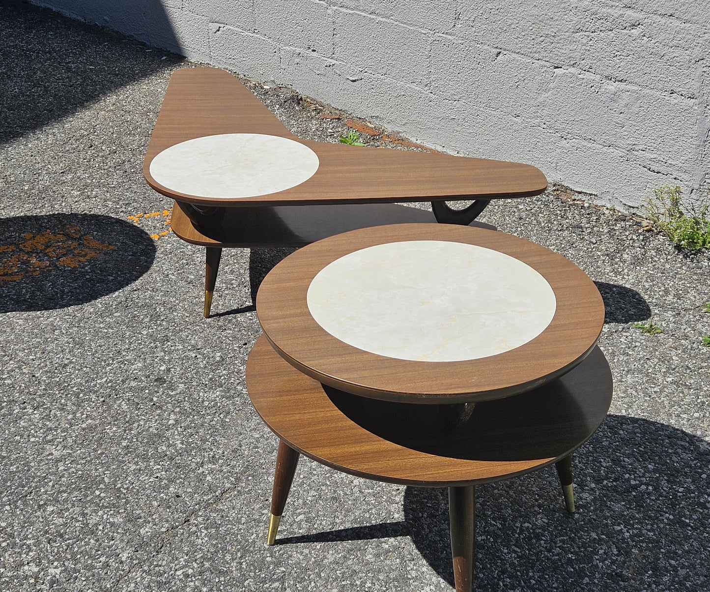 Boomerang Table Set