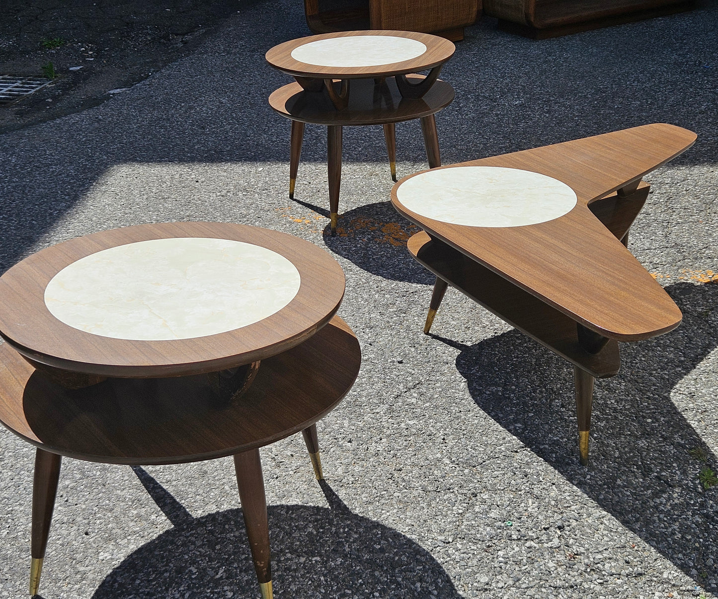 Boomerang Table Set