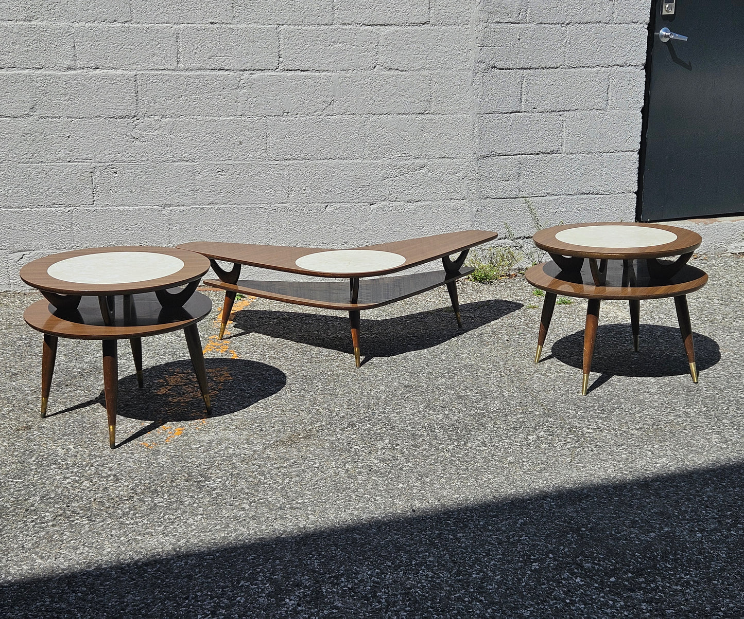 Boomerang Table Set