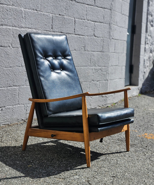 Milo Baughman Reclining Lounge Chair
