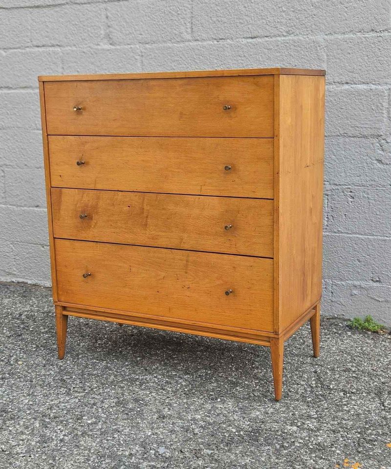 Paul McCobb for Planner Group 4 drawer dresser