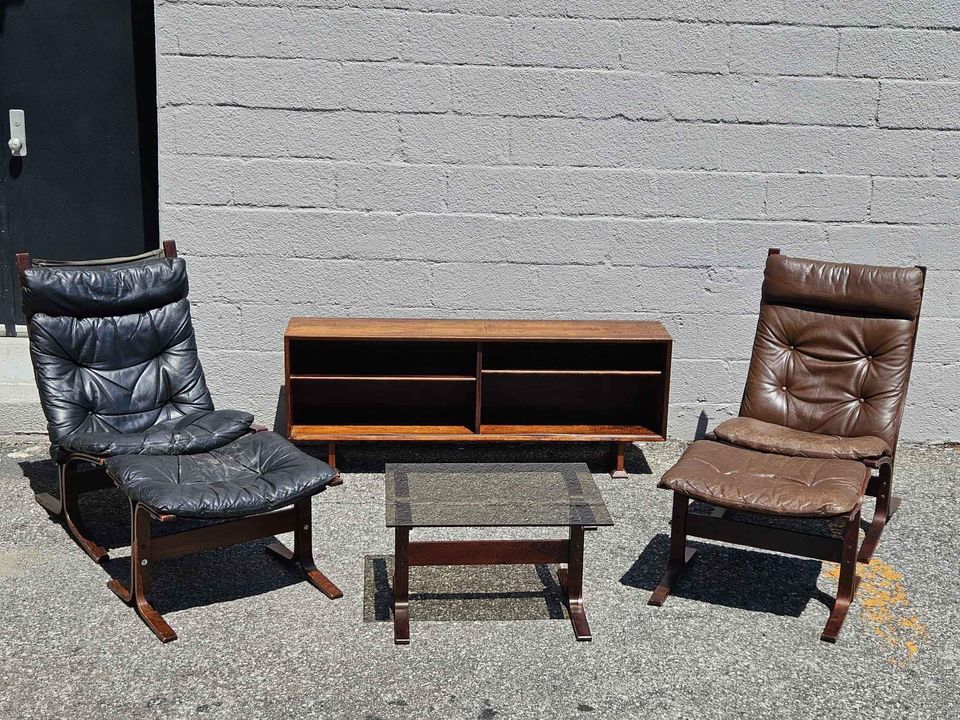 Vintage Brown Leather Siesta Chair