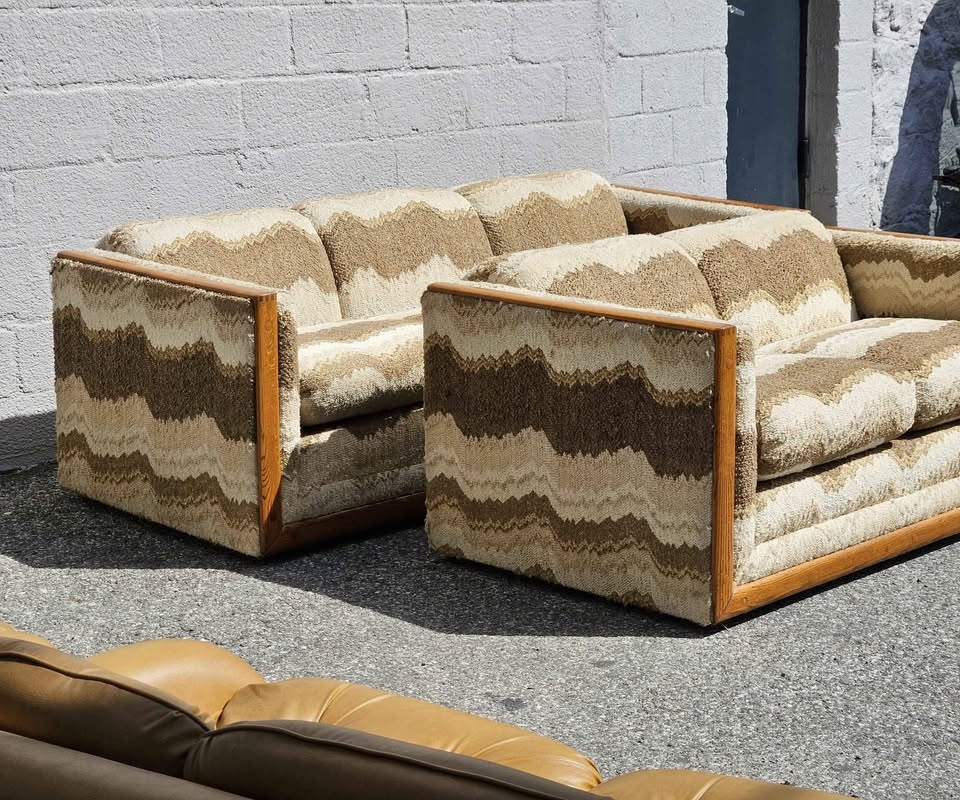 Vintage Wood Trim Sofa Set