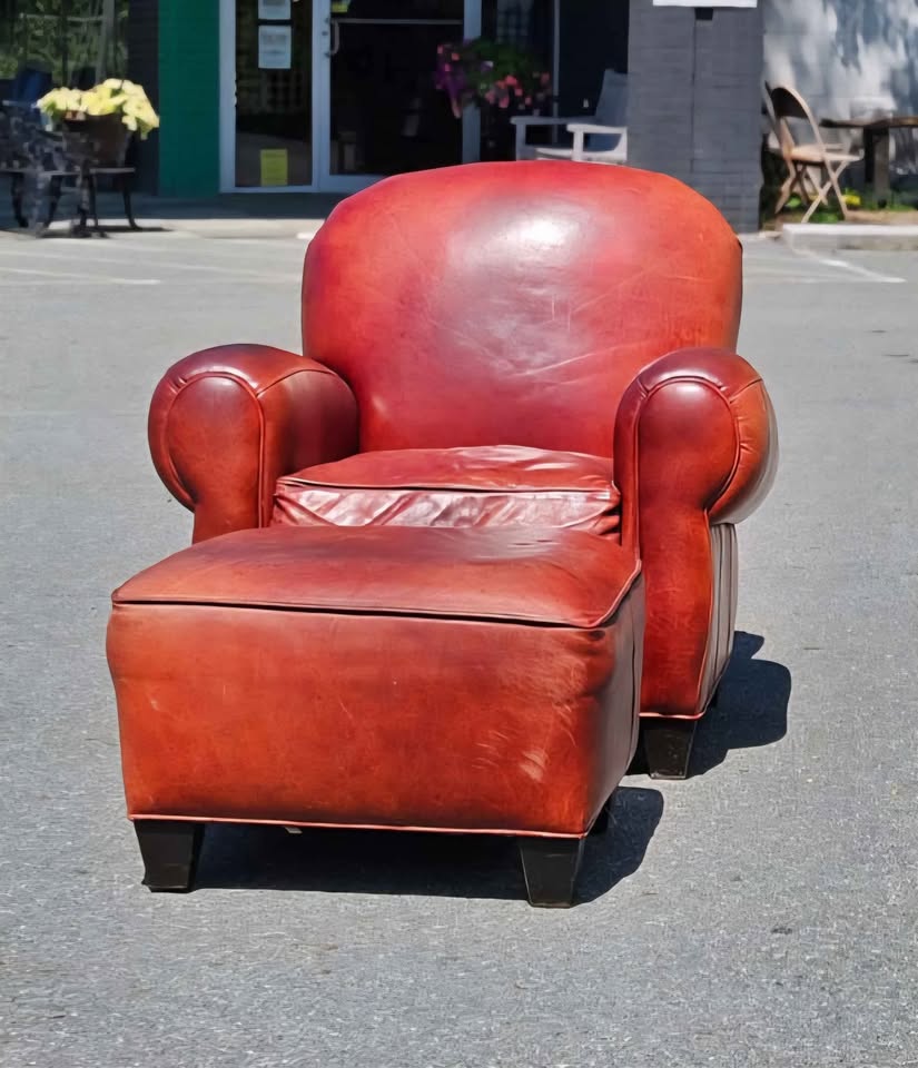 Leather Arhaus Club Chair & Ottoman